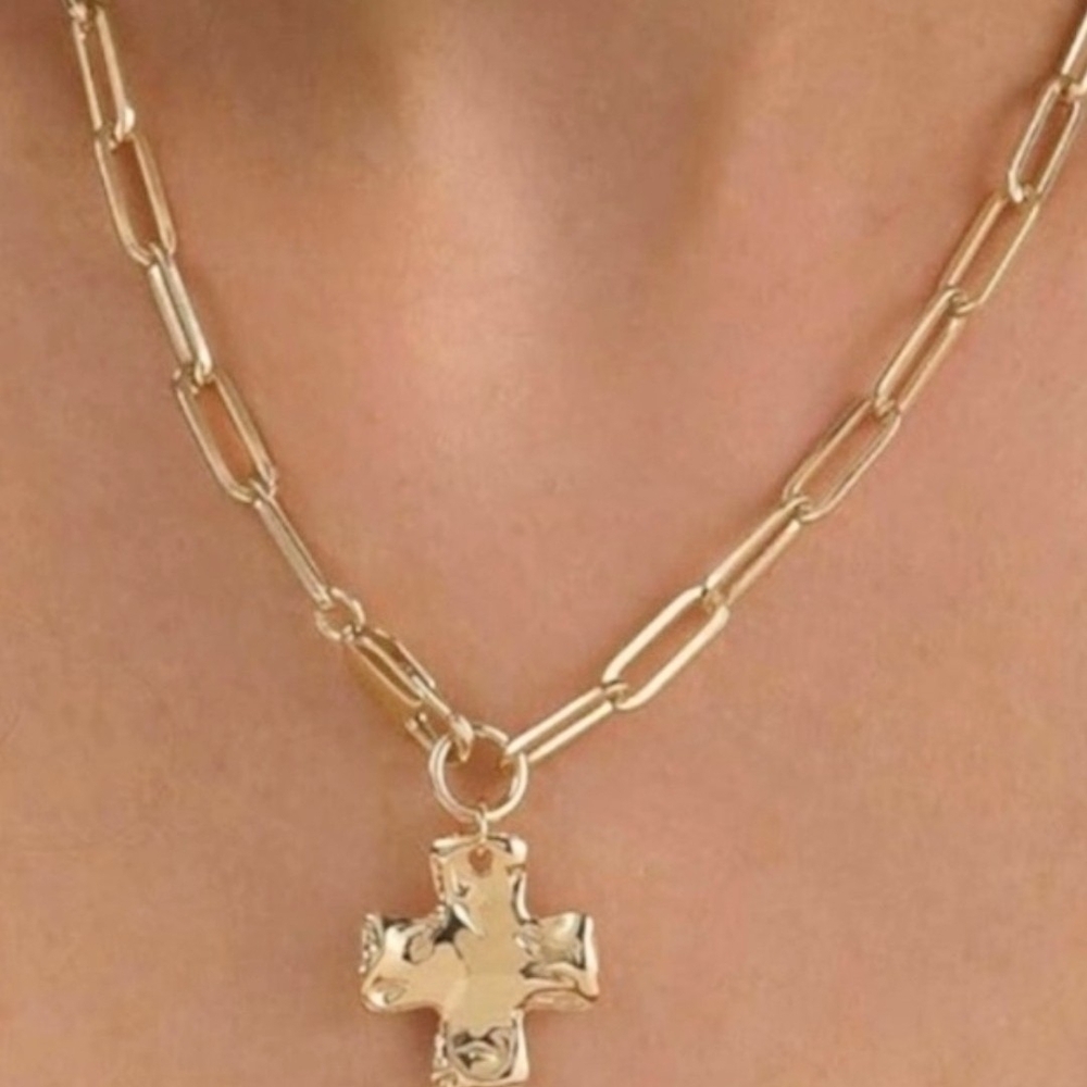 Stylish Gold Necklace paperclip chain with Cross Pendant BEST Seller